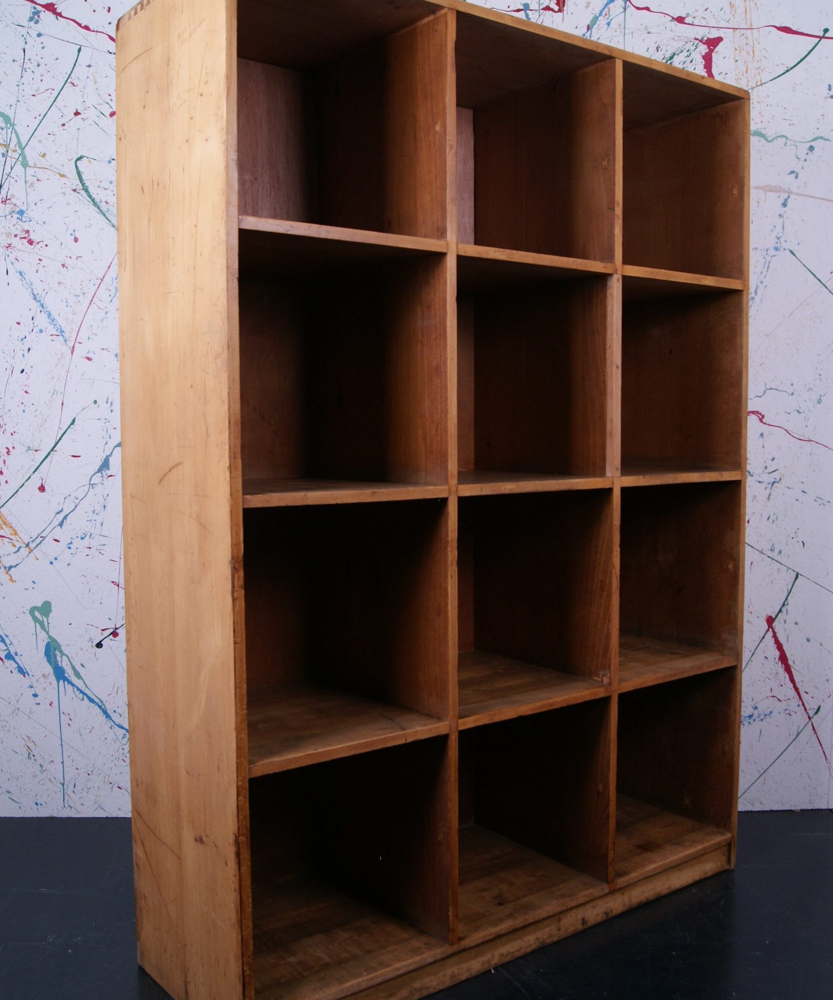wooden-pigeon-hole-unit-1