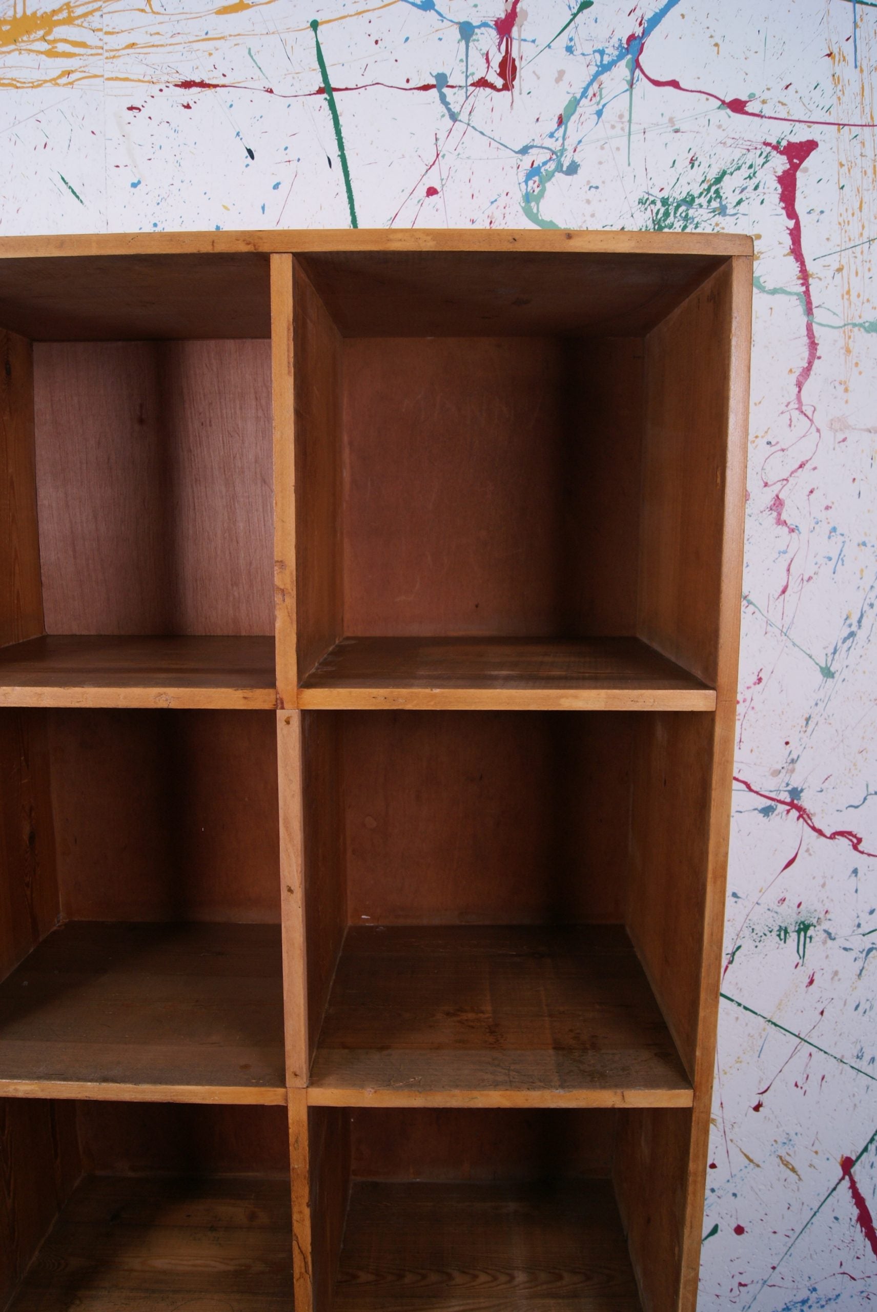 wooden-pigeon-hole-unit-4