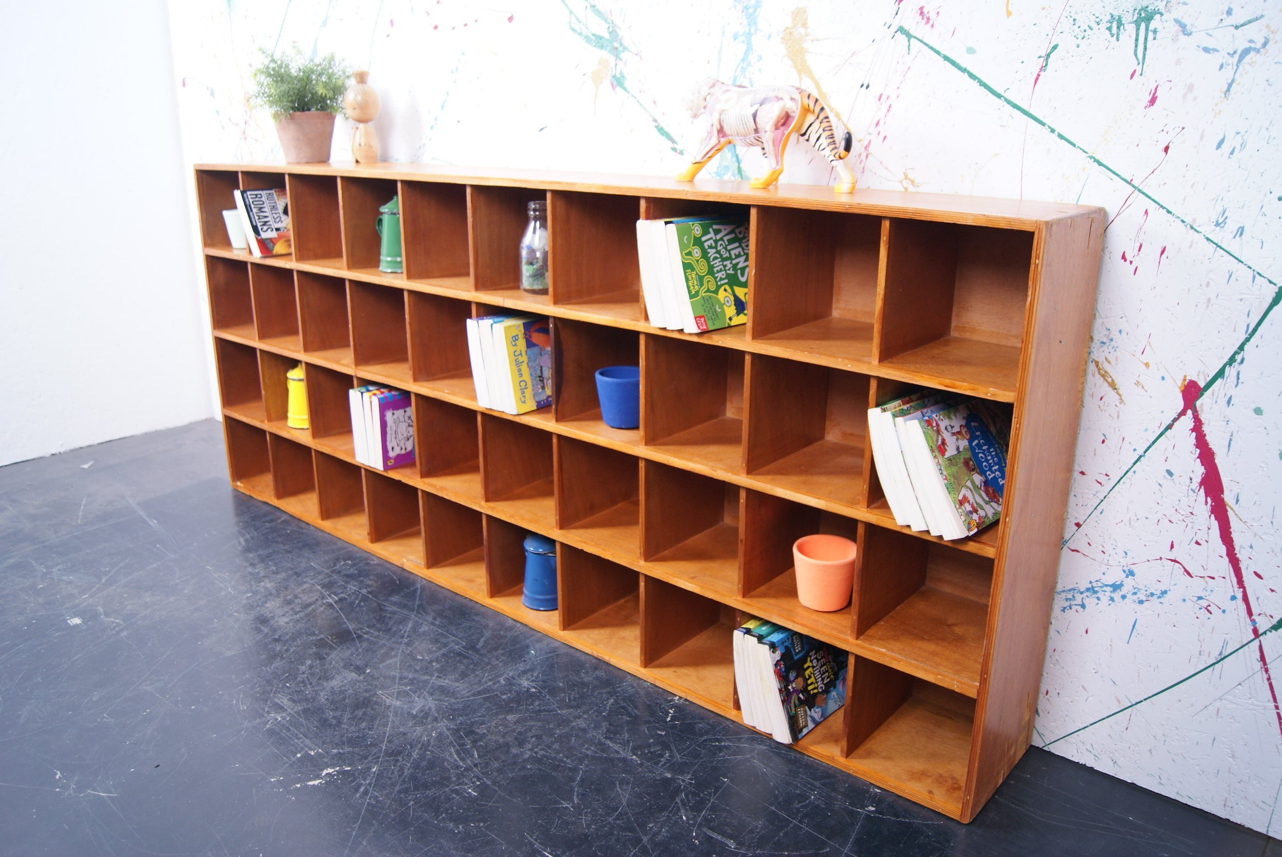 wooden-pigeonhole-unit-2