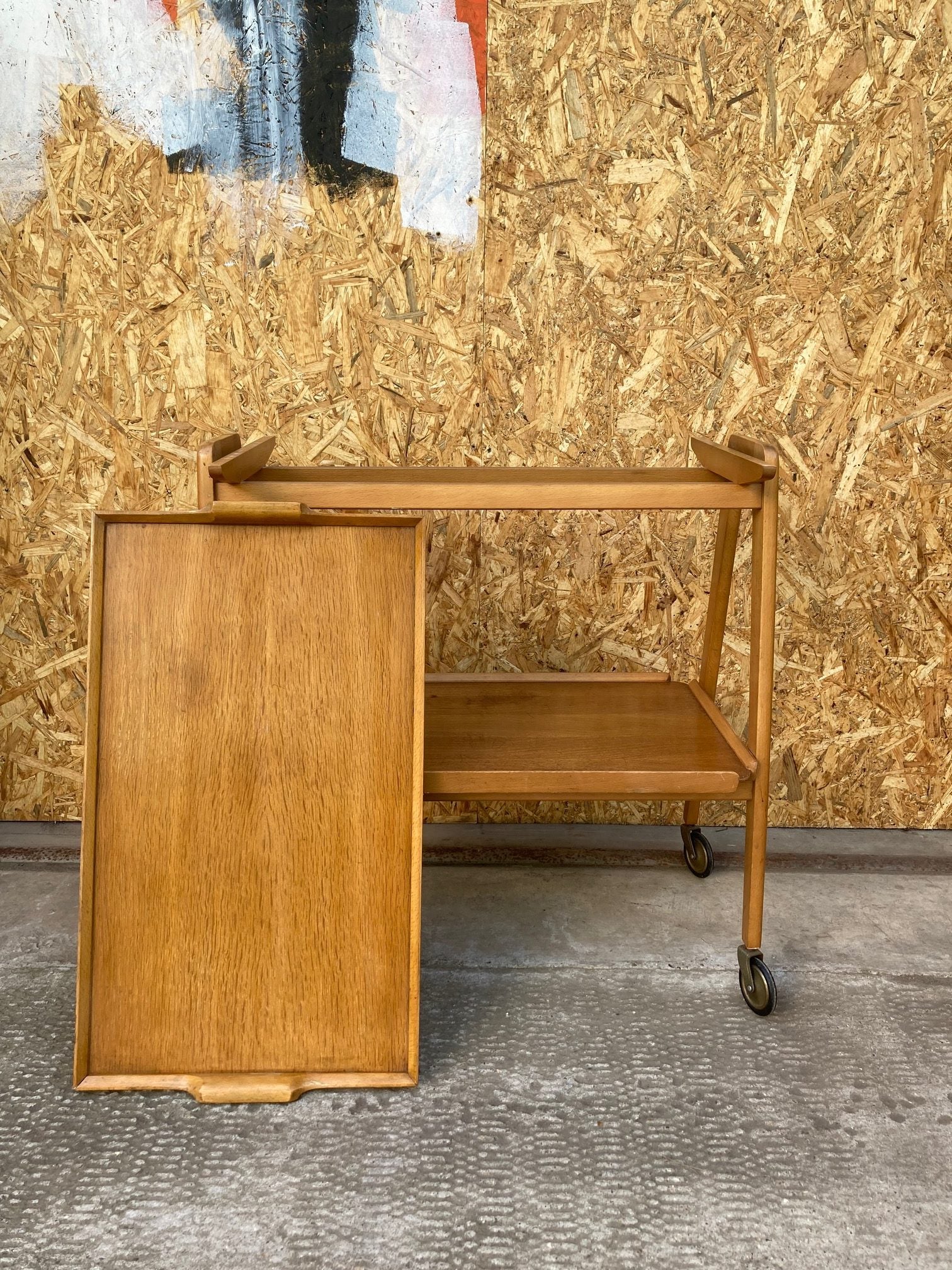 wooden-retro-trolley-5