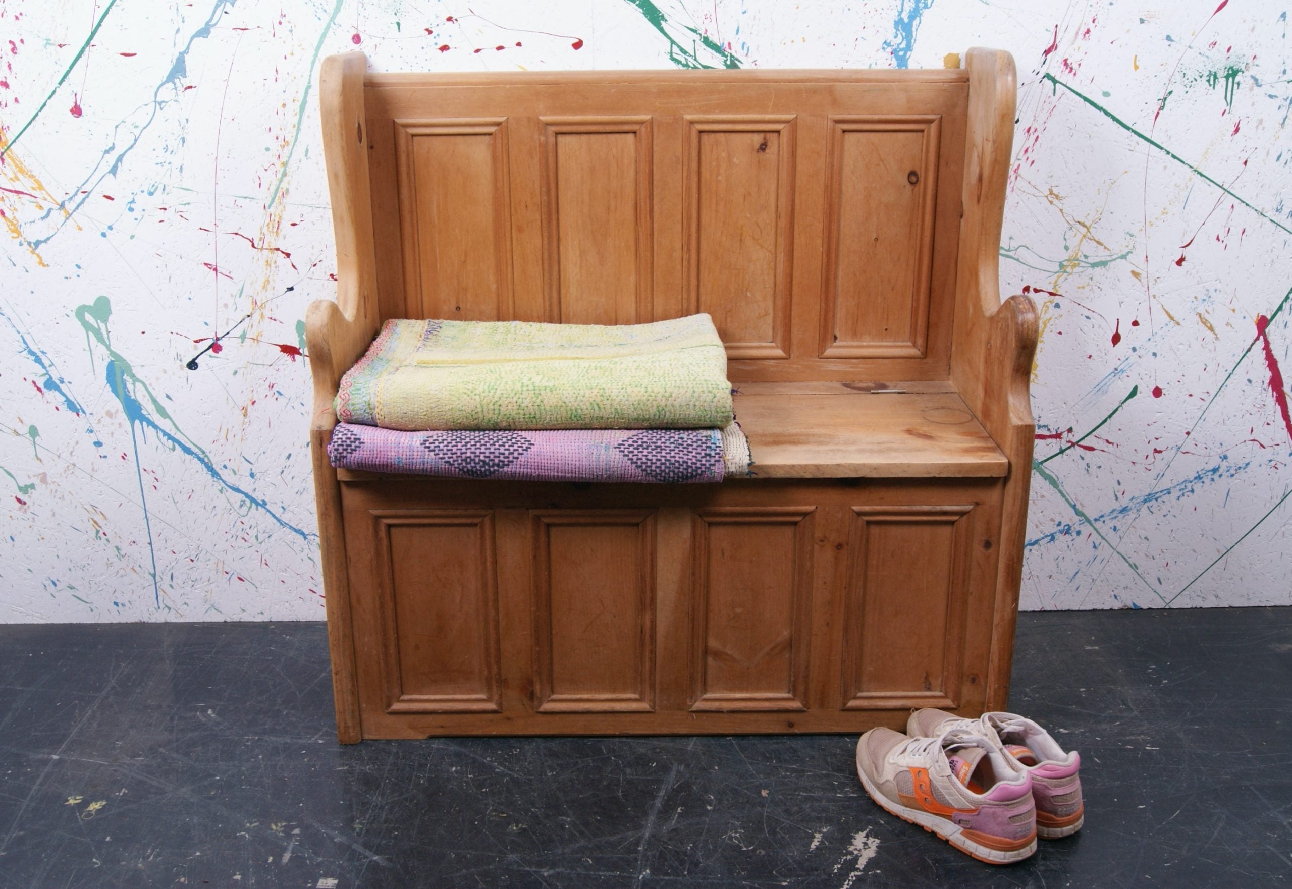 wooden-settle-9