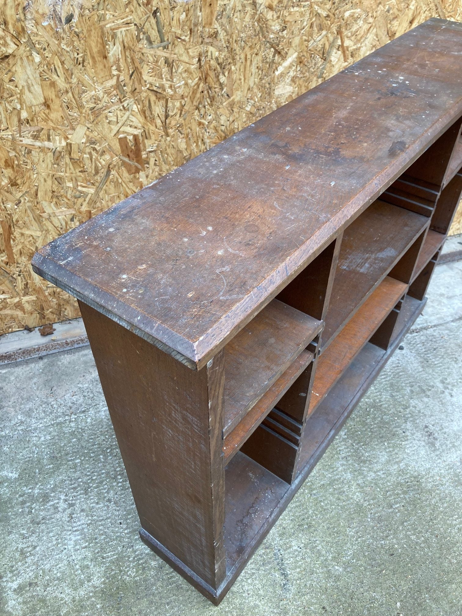 wooden-shelving-unit-6