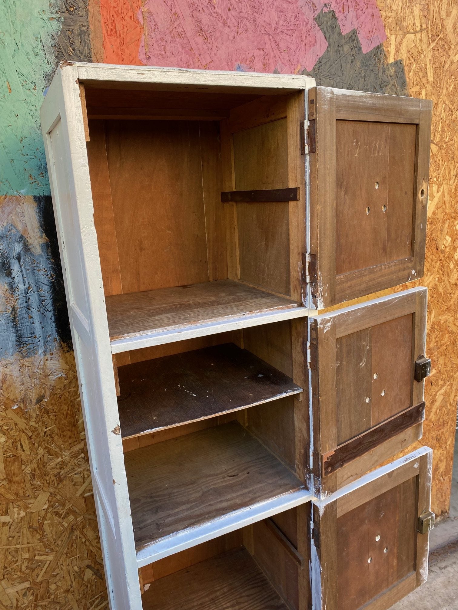 wooden-single-locker-4