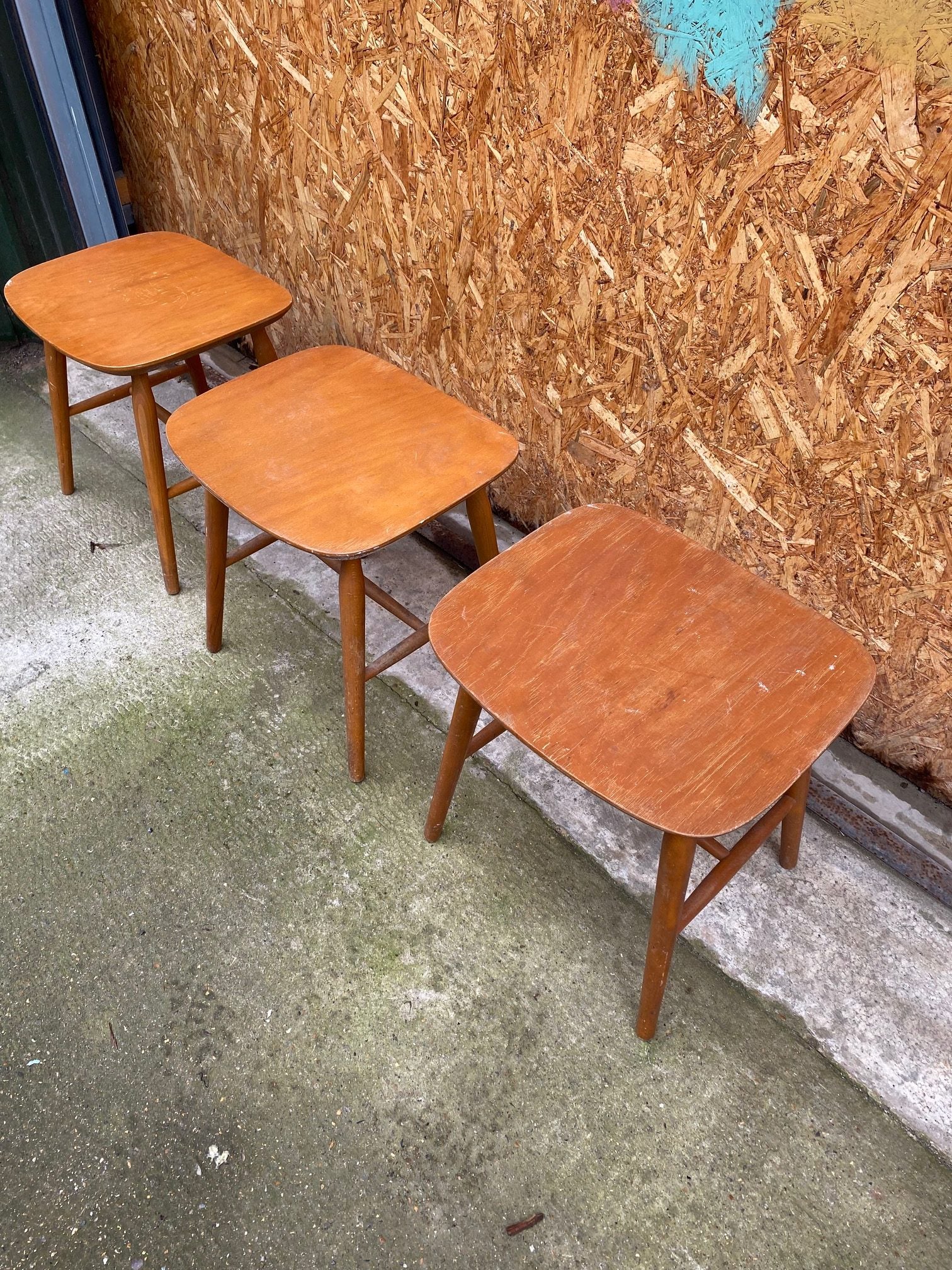 wooden-stools-10