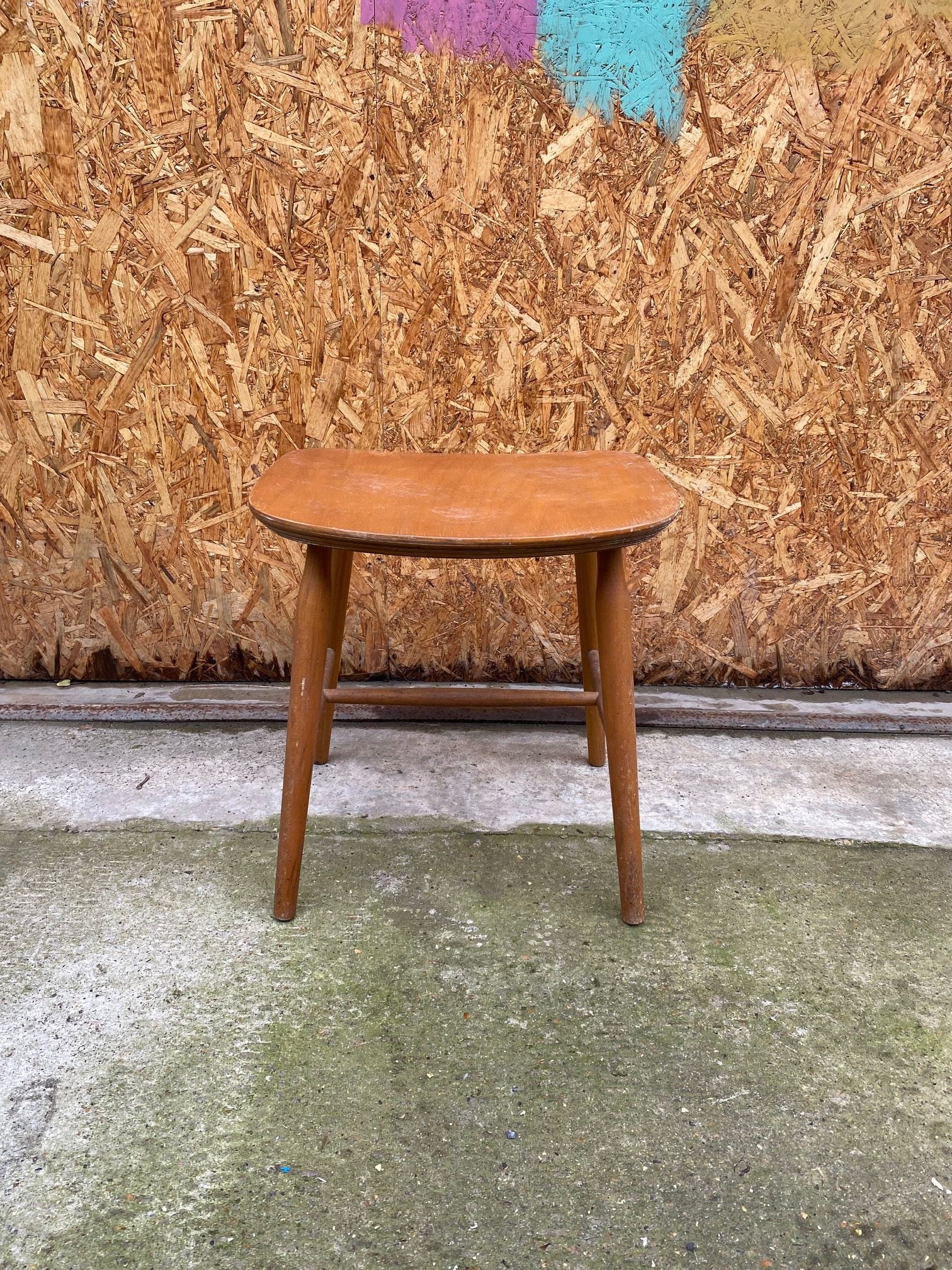 wooden-stools-11
