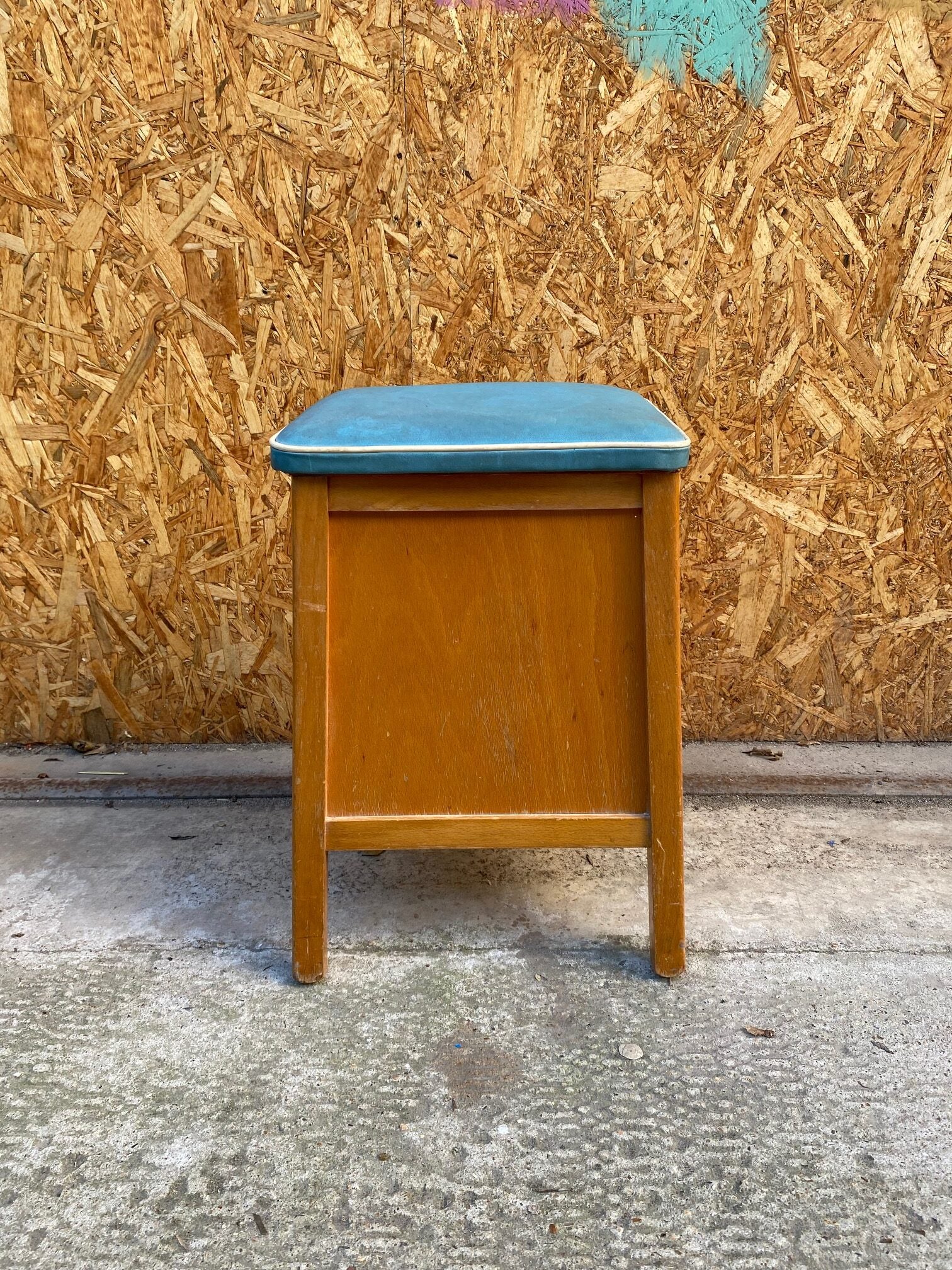 wooden-storage-stool-1