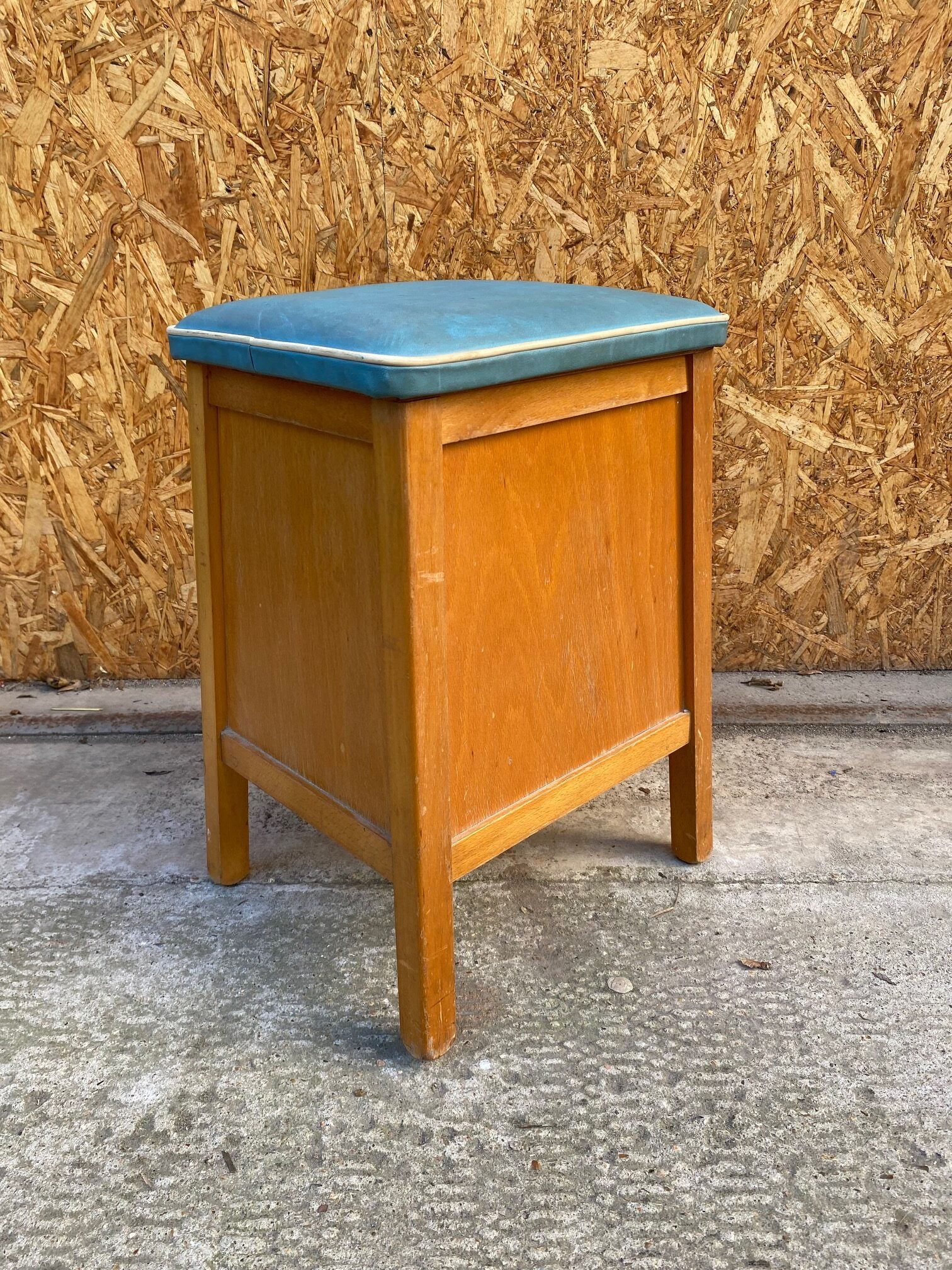 wooden-storage-stool-5