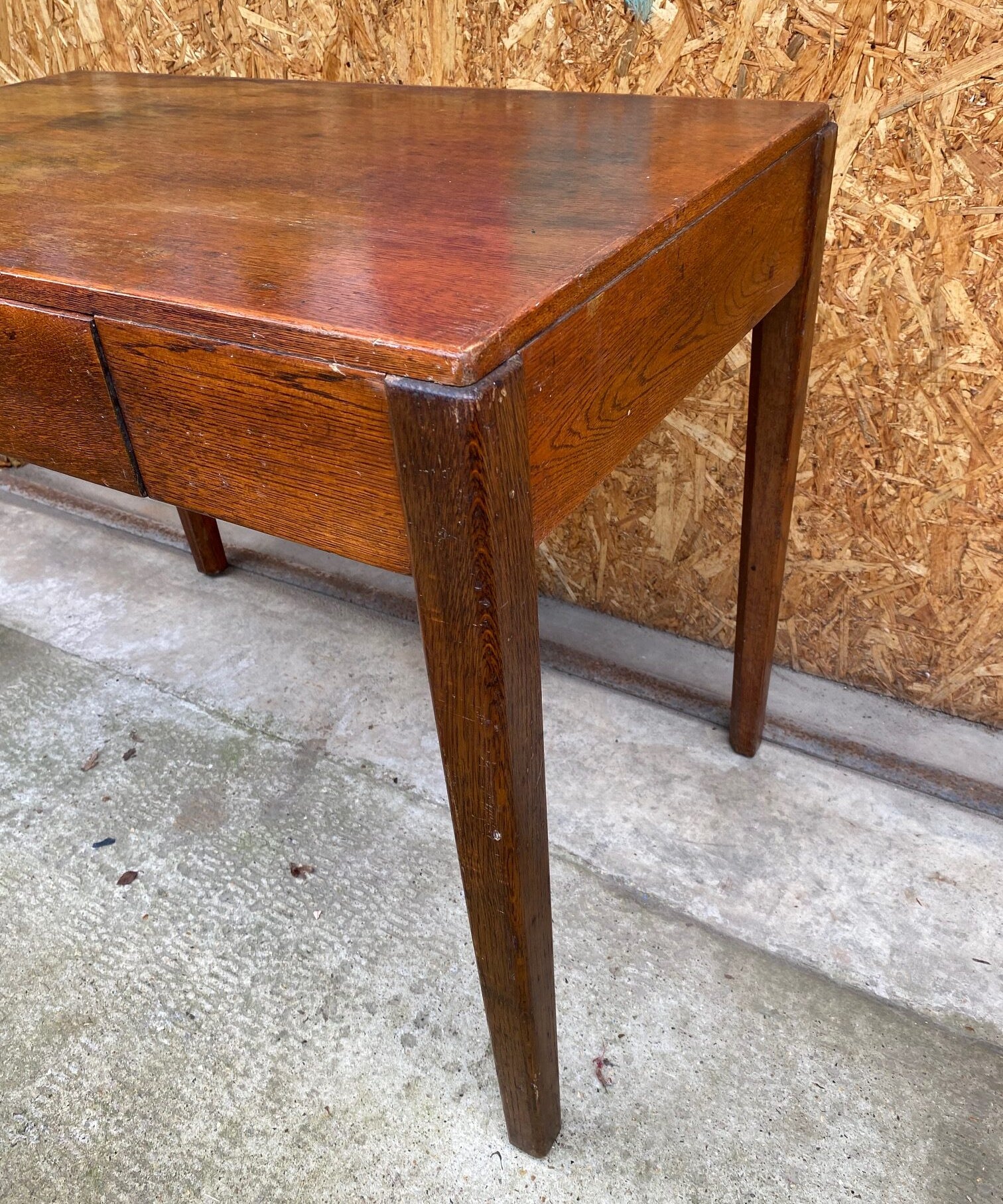 wooden-table-2
