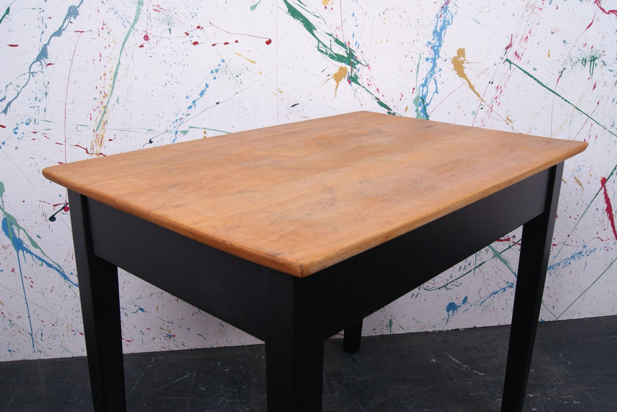 wooden-table-black-legs-4