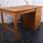 wooden-teachers-desk-4