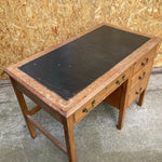 wooden-teachers-desk-6