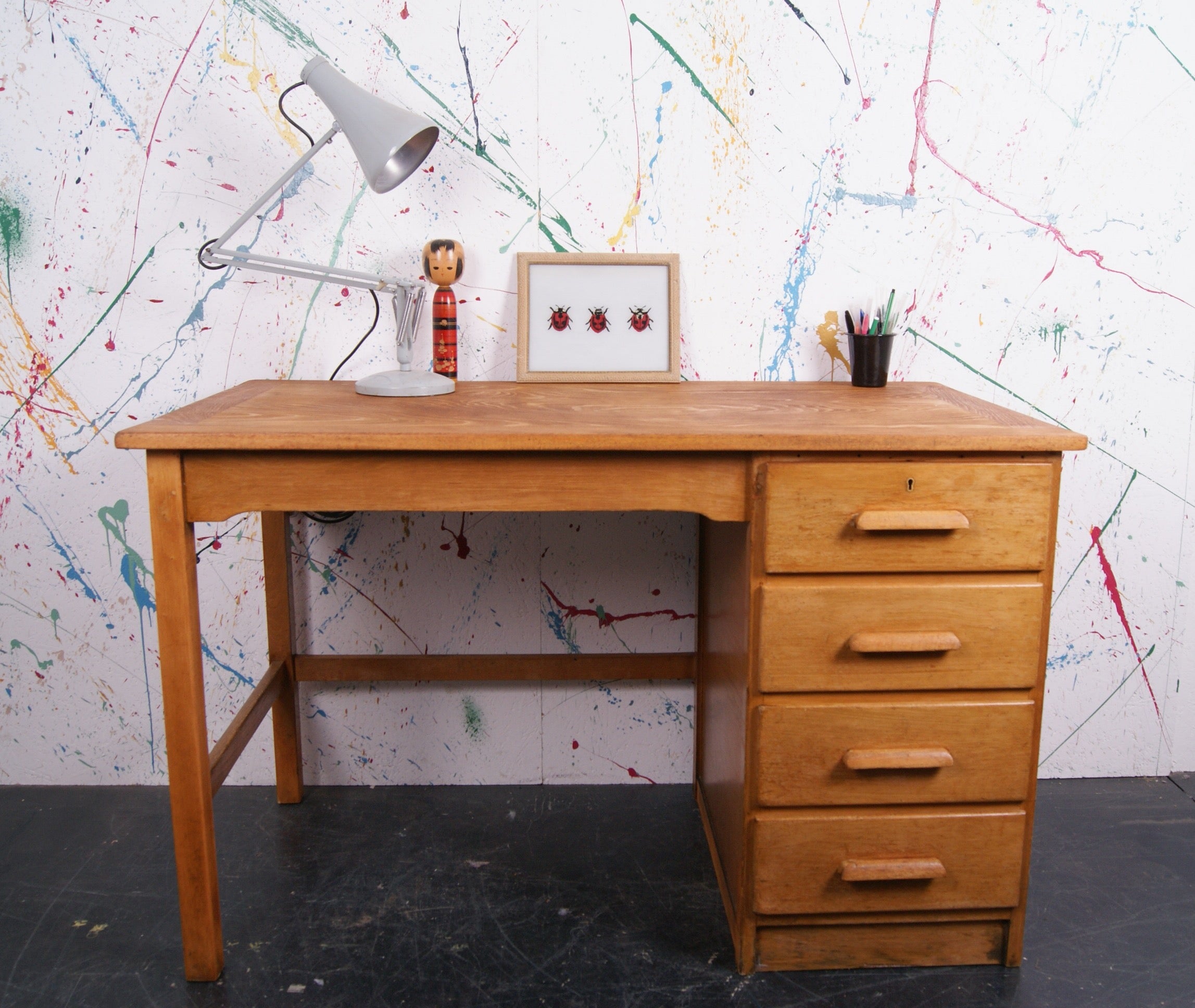 wooden-teachers-desk-7.