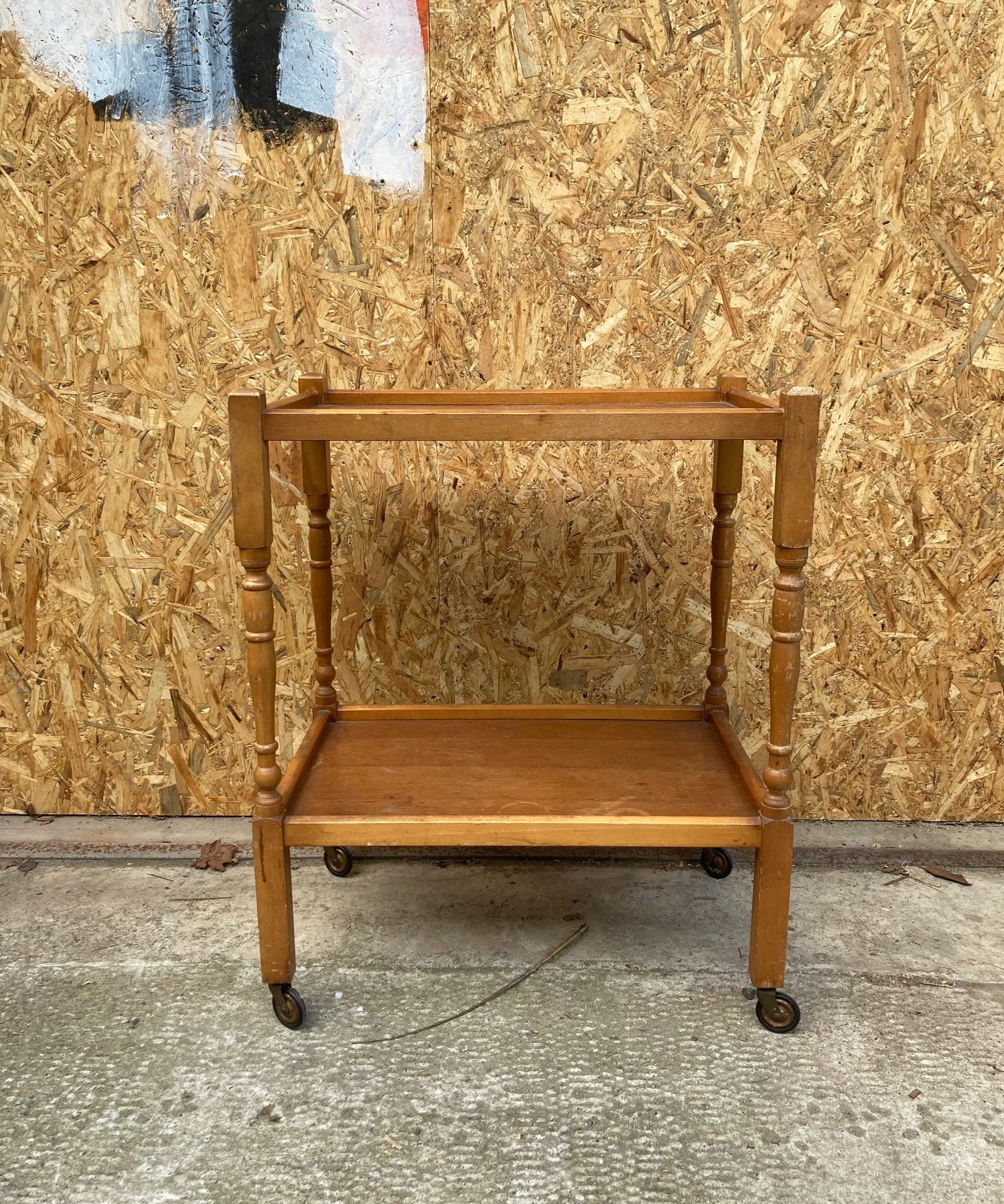 wooden-trolley-1