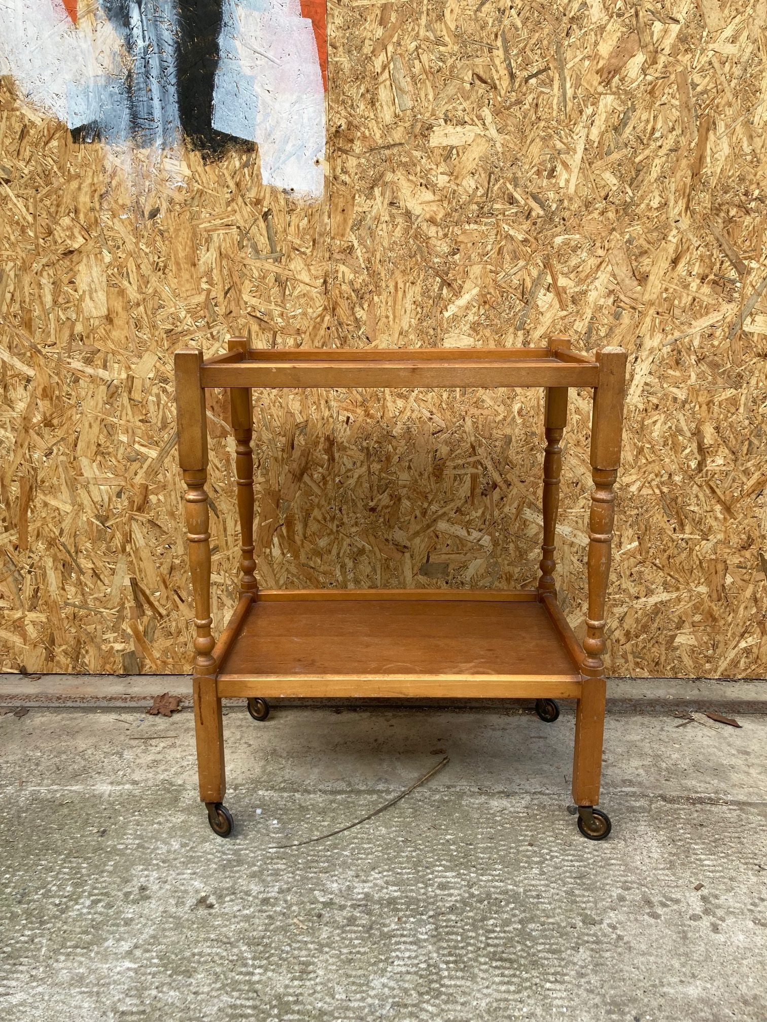wooden-trolley-1