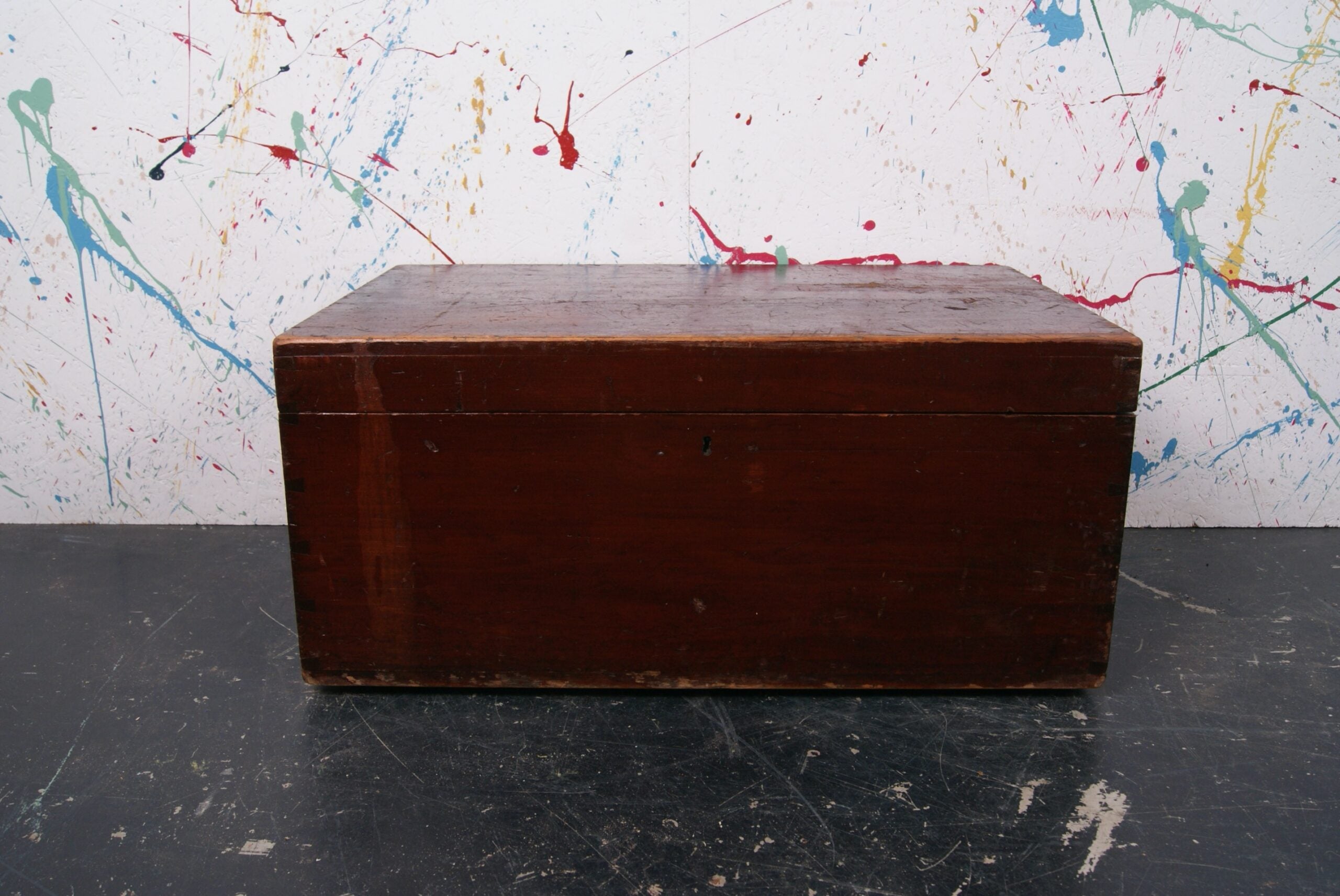 wooden-trunk-21