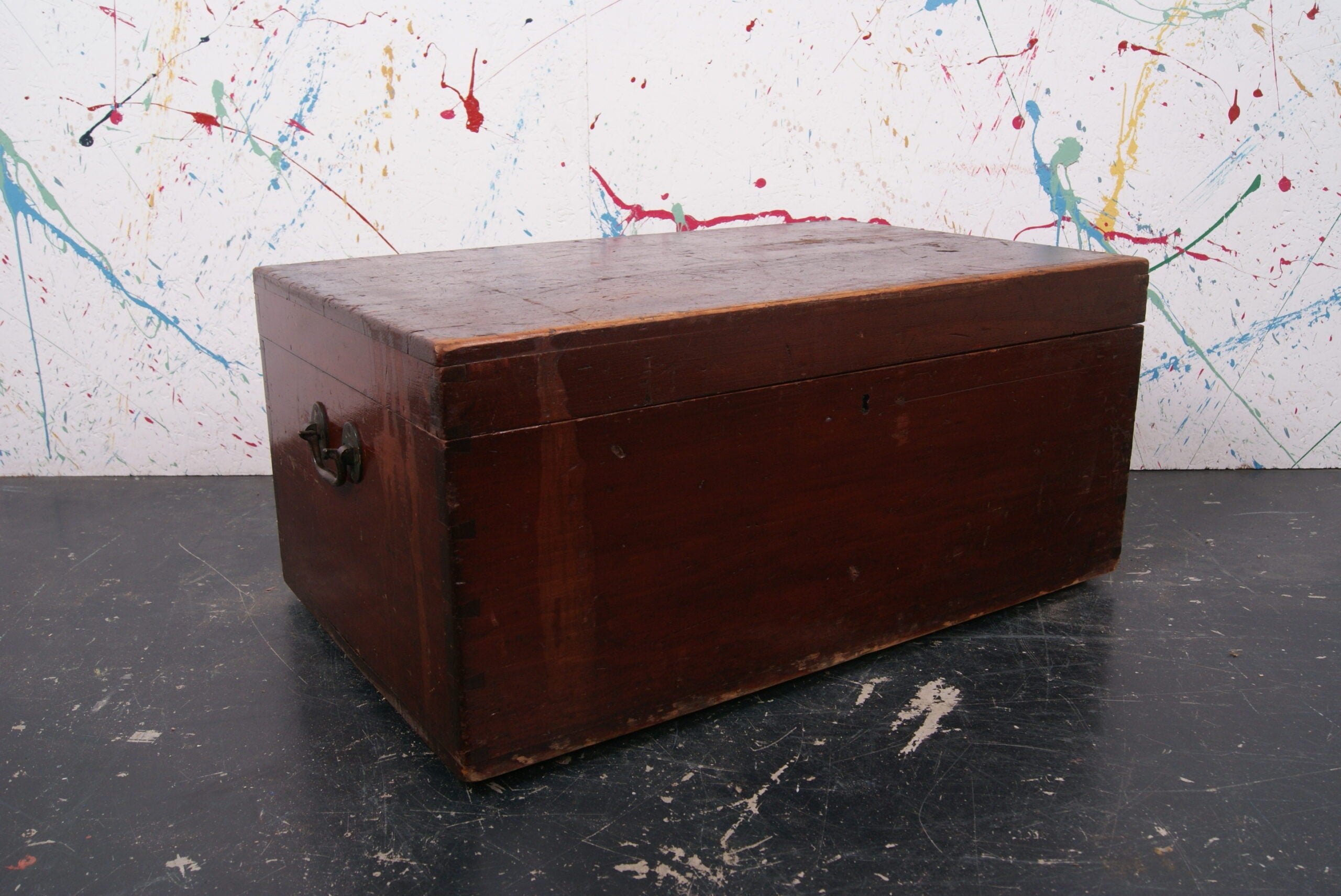 wooden-trunk-22