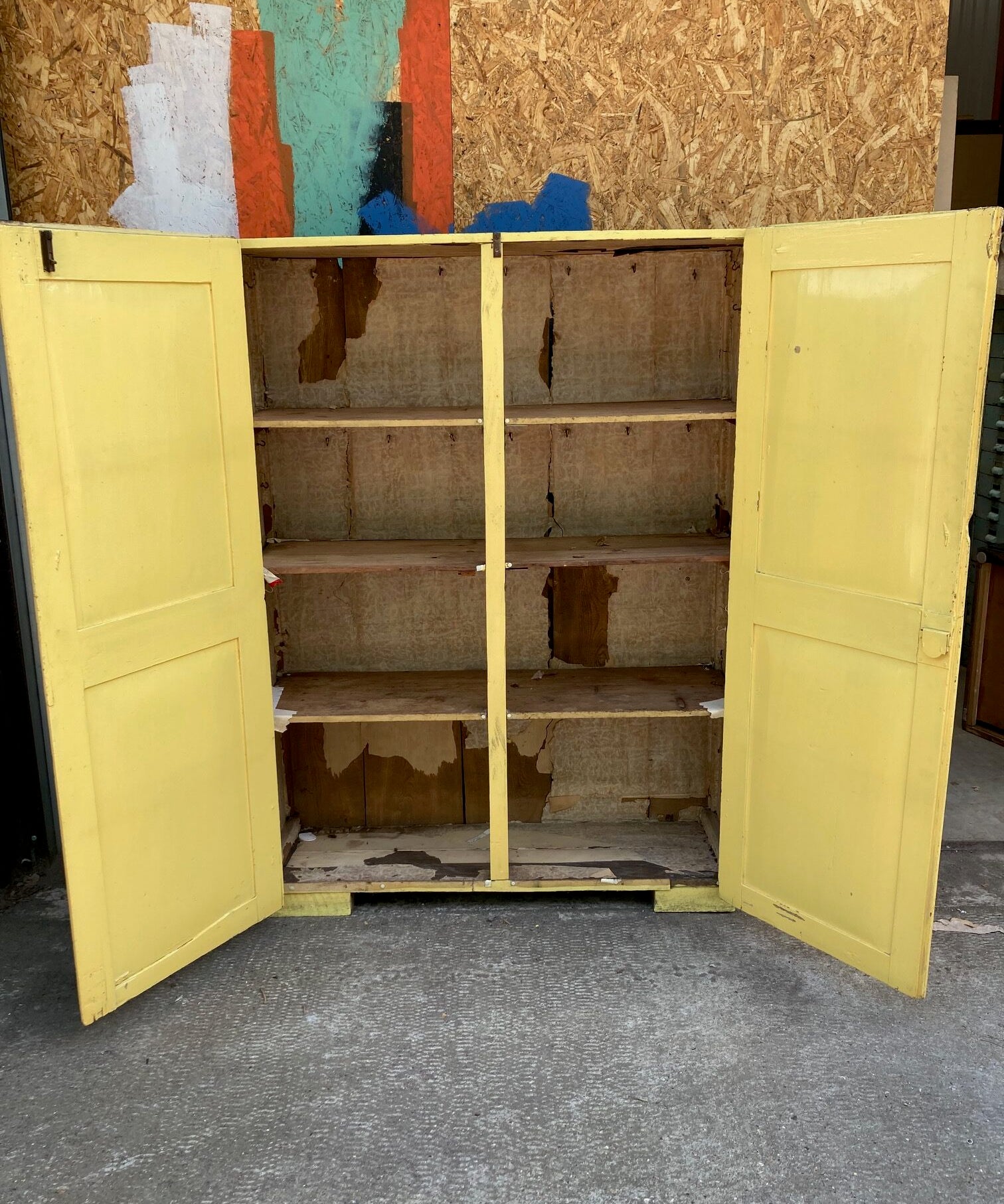 wooden-yellow-cupboard-4
