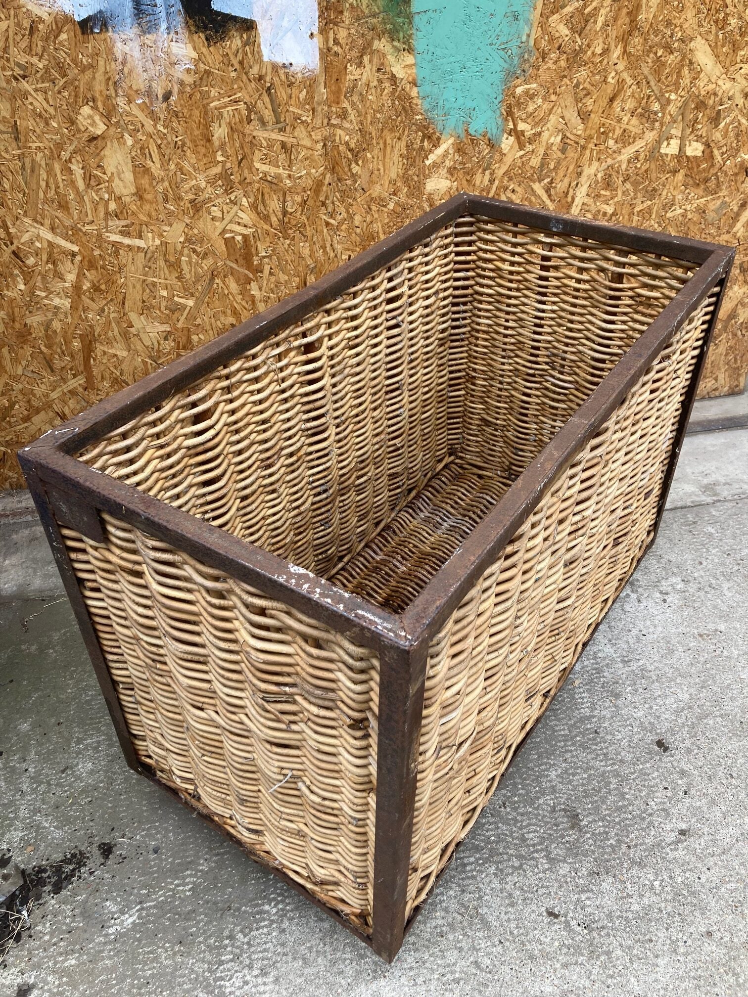 wool-factory-trolley-6