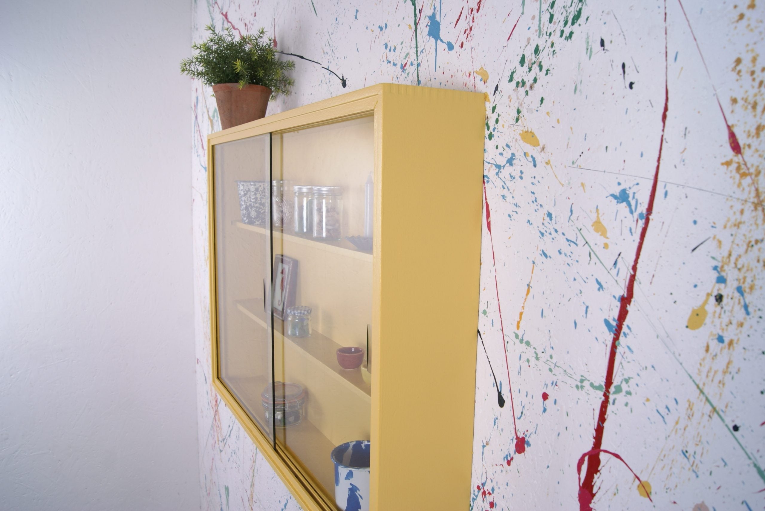 yellow-display-cabinet-5
