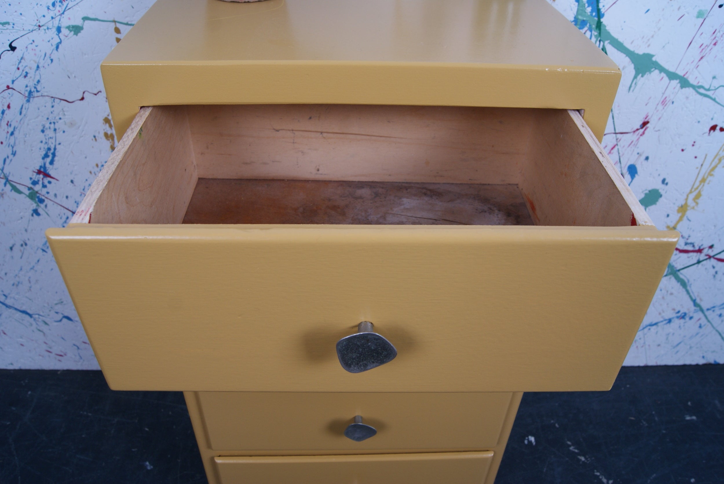 yellow-drawer-unit-8