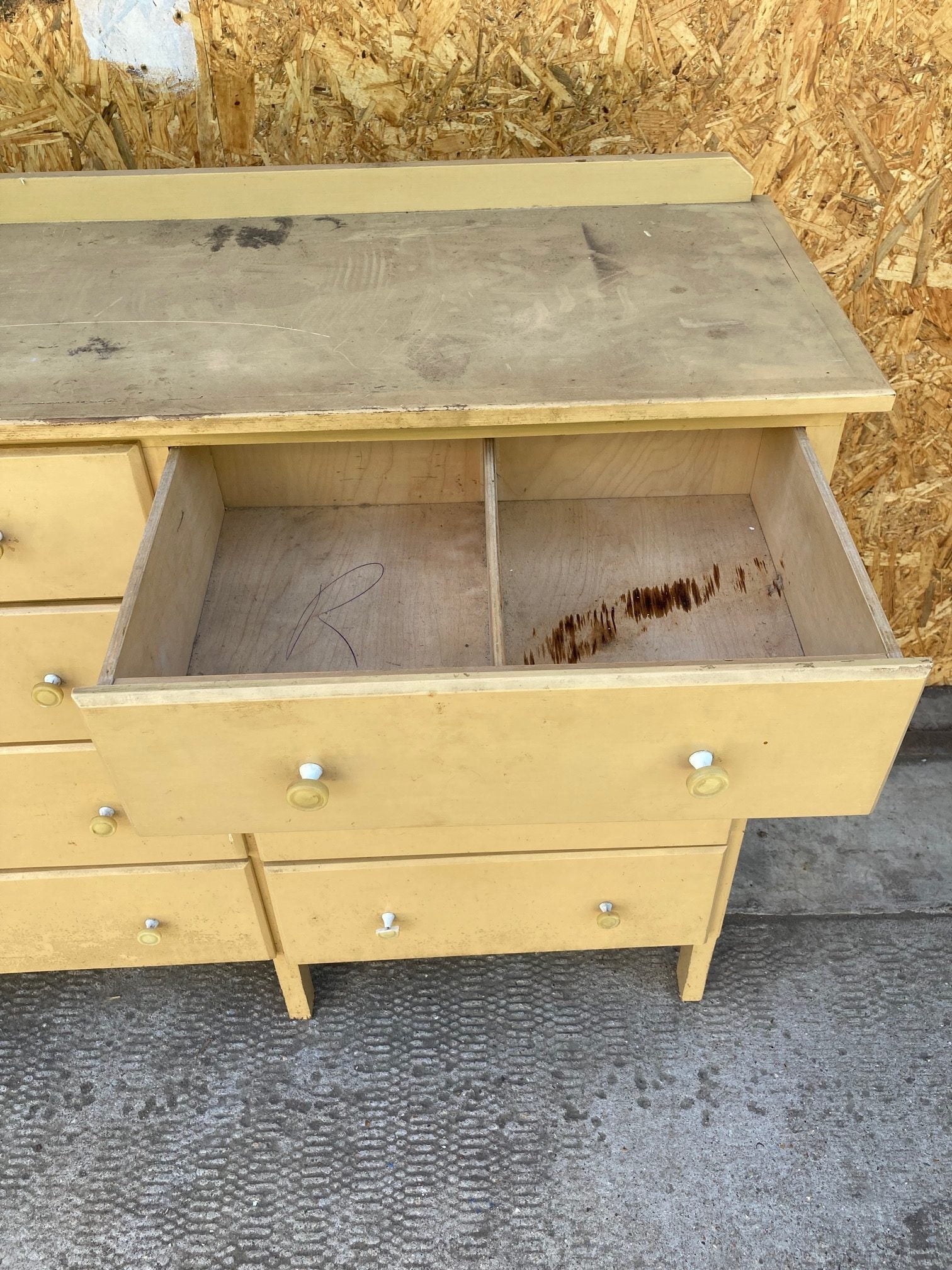 yellow-drawers-7