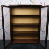 yellow-glass-cabinet-2