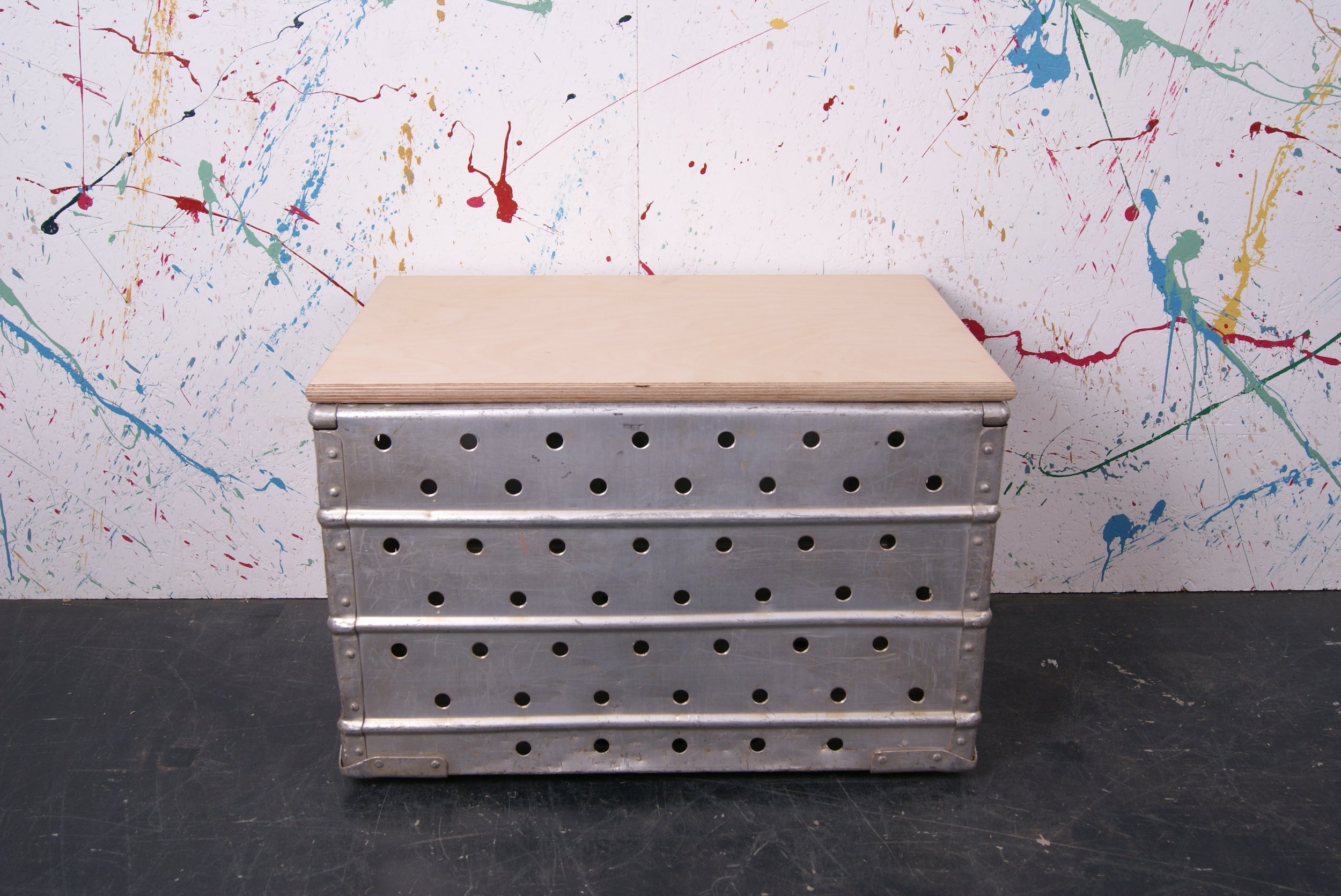 zarges-metal-crate-1