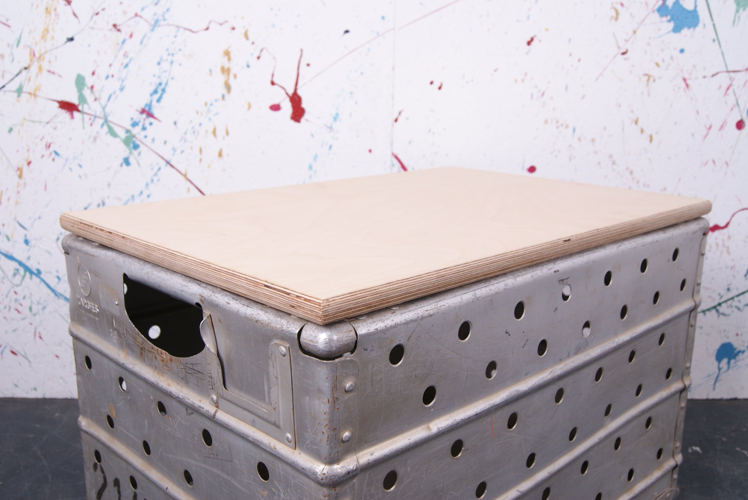 zarges-metal-crate-4